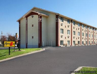 Hotel Super 8 By Wyndham Bloomington