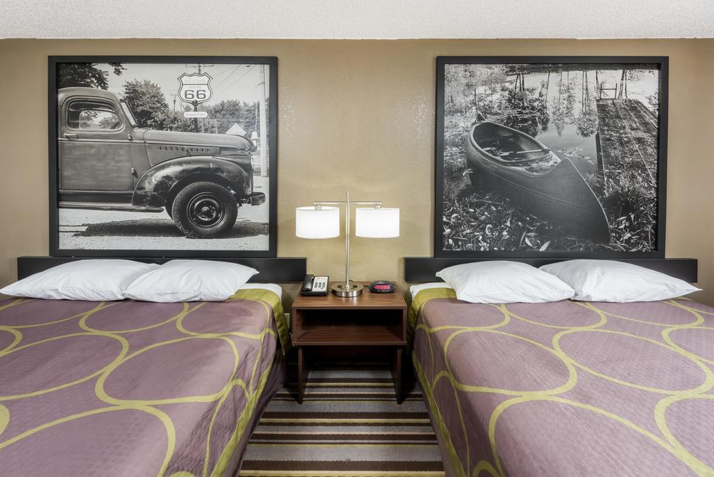 Hotel Super 8 By Wyndham 2*